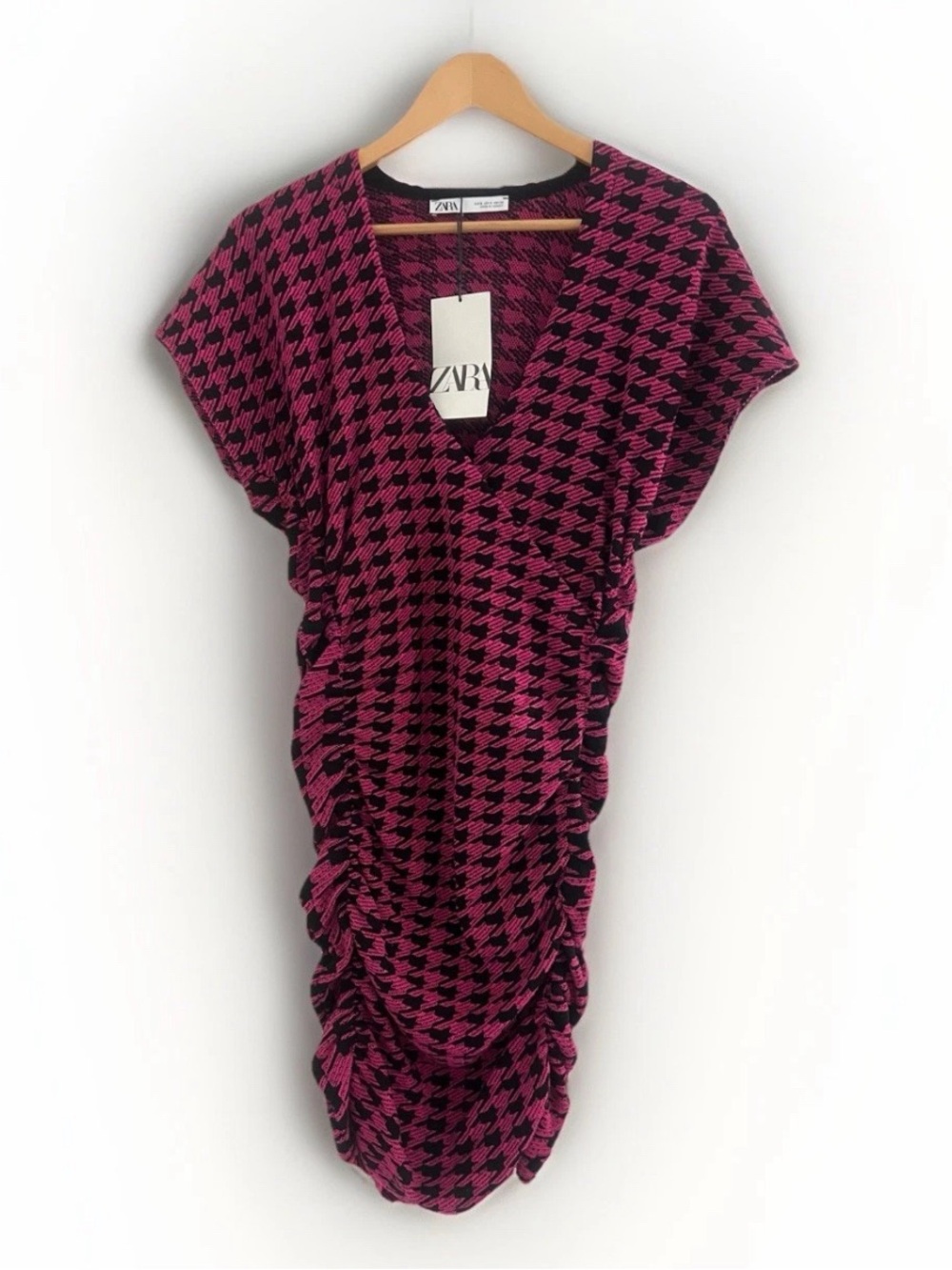 NWT Zara Knit Houndstooth Ruched Draped V-Neck Dress Small